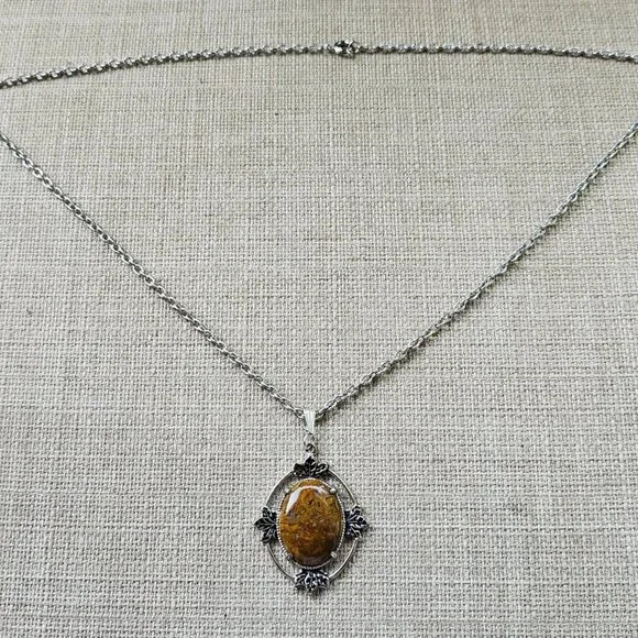 Vintage Pendant Women Necklace Brown Stone Silver Tone Chain Fashion Jewelry - Picture 6 of 12